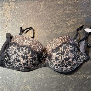 Victoria’s Secret Dream Angels Lined Demi Elegant Black Lace Bra
